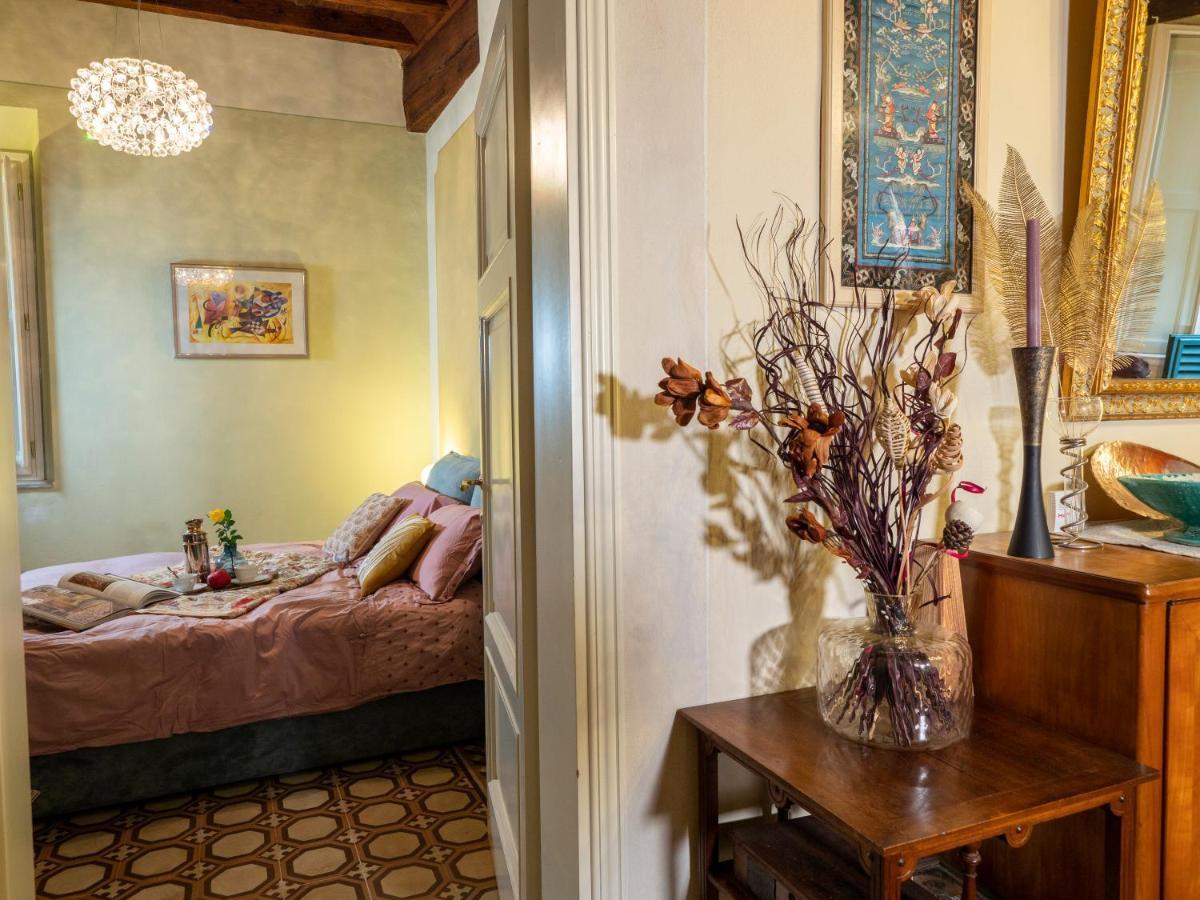Luxury - Elegante Appartamento Nel Cuore Di Lucca Exterior photo