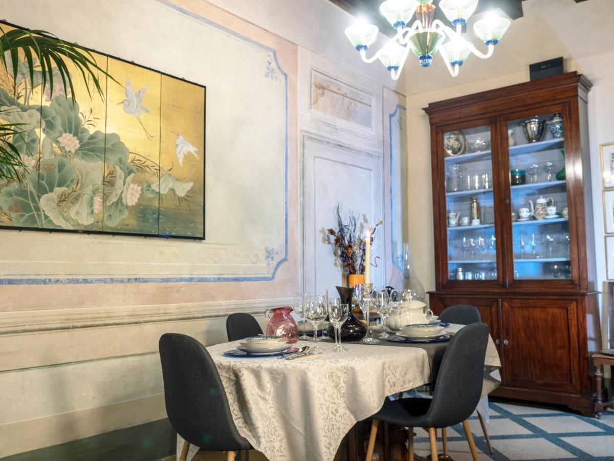 Luxury - Elegante Appartamento Nel Cuore Di Lucca Exterior photo