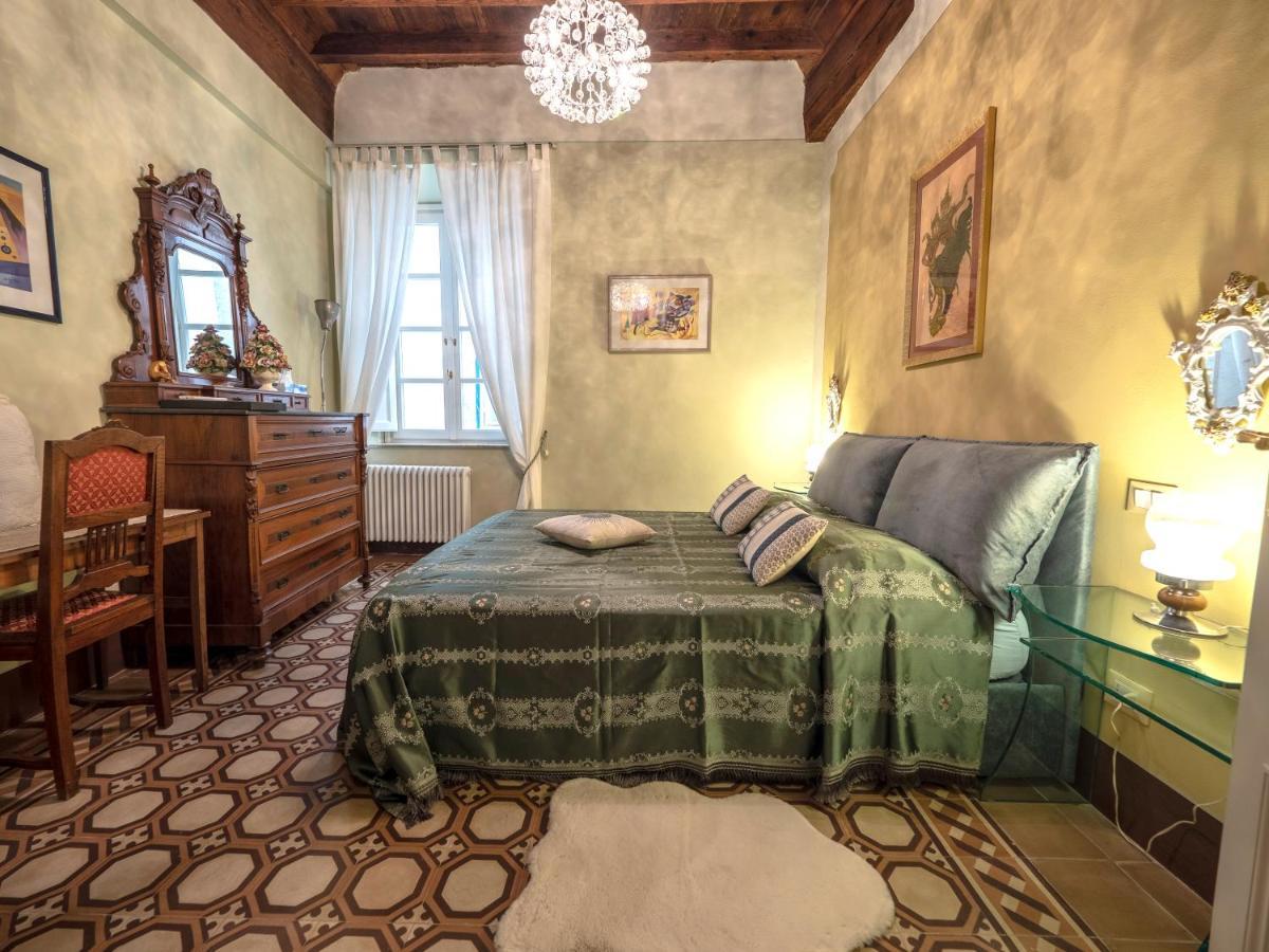 Luxury - Elegante Appartamento Nel Cuore Di Lucca Exterior photo